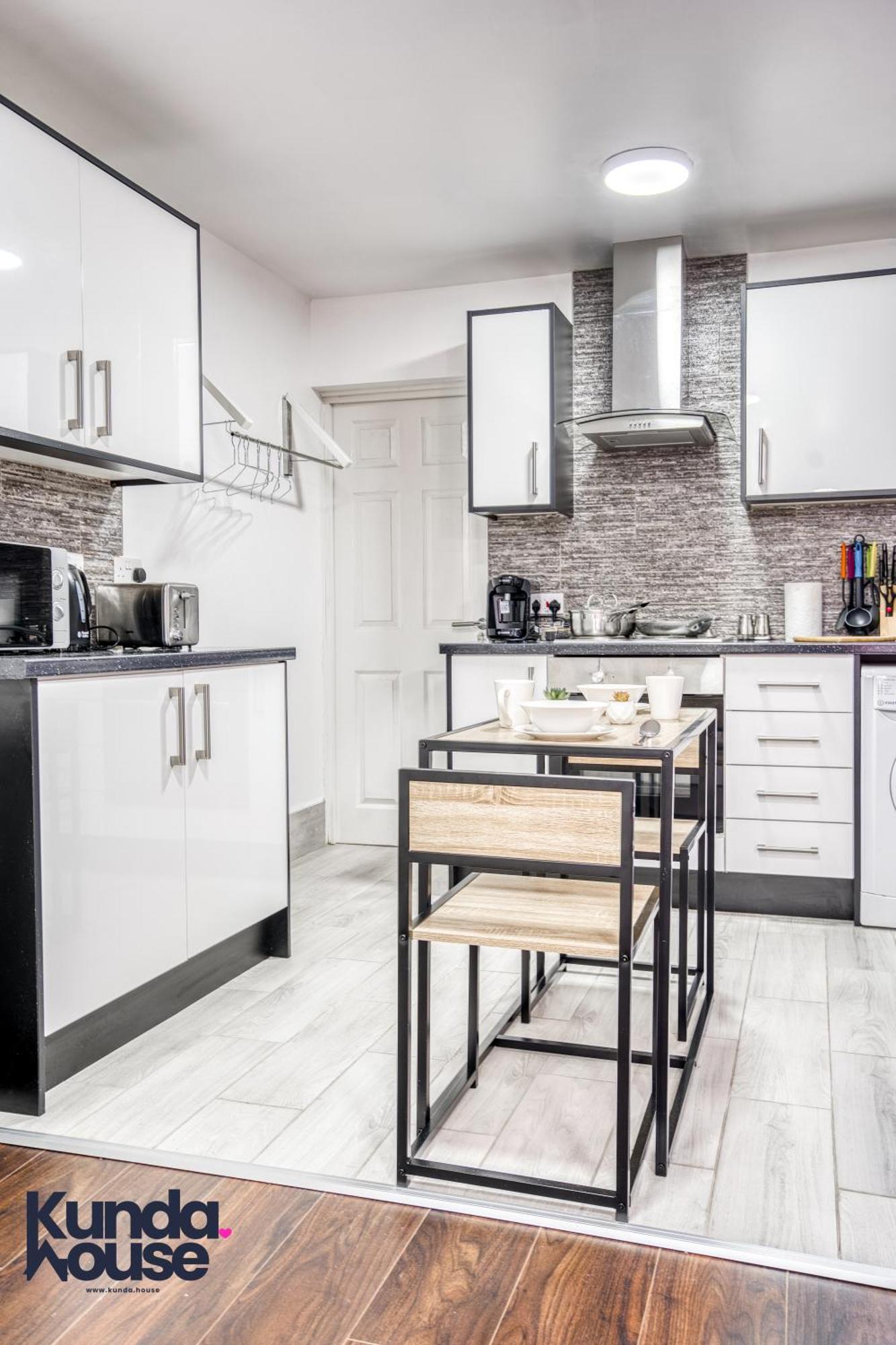 Cosy Apartments - City Living Made Elegant - Birmingham Eksteriør billede